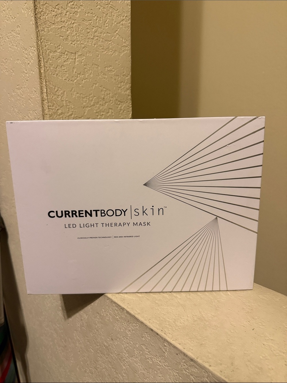 Currentbody skin LED Light Therapy new in box